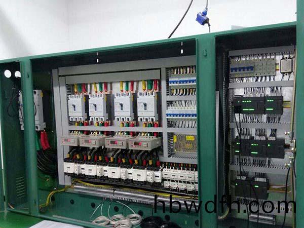 冷(leng)庫溫度電控(kong)箱